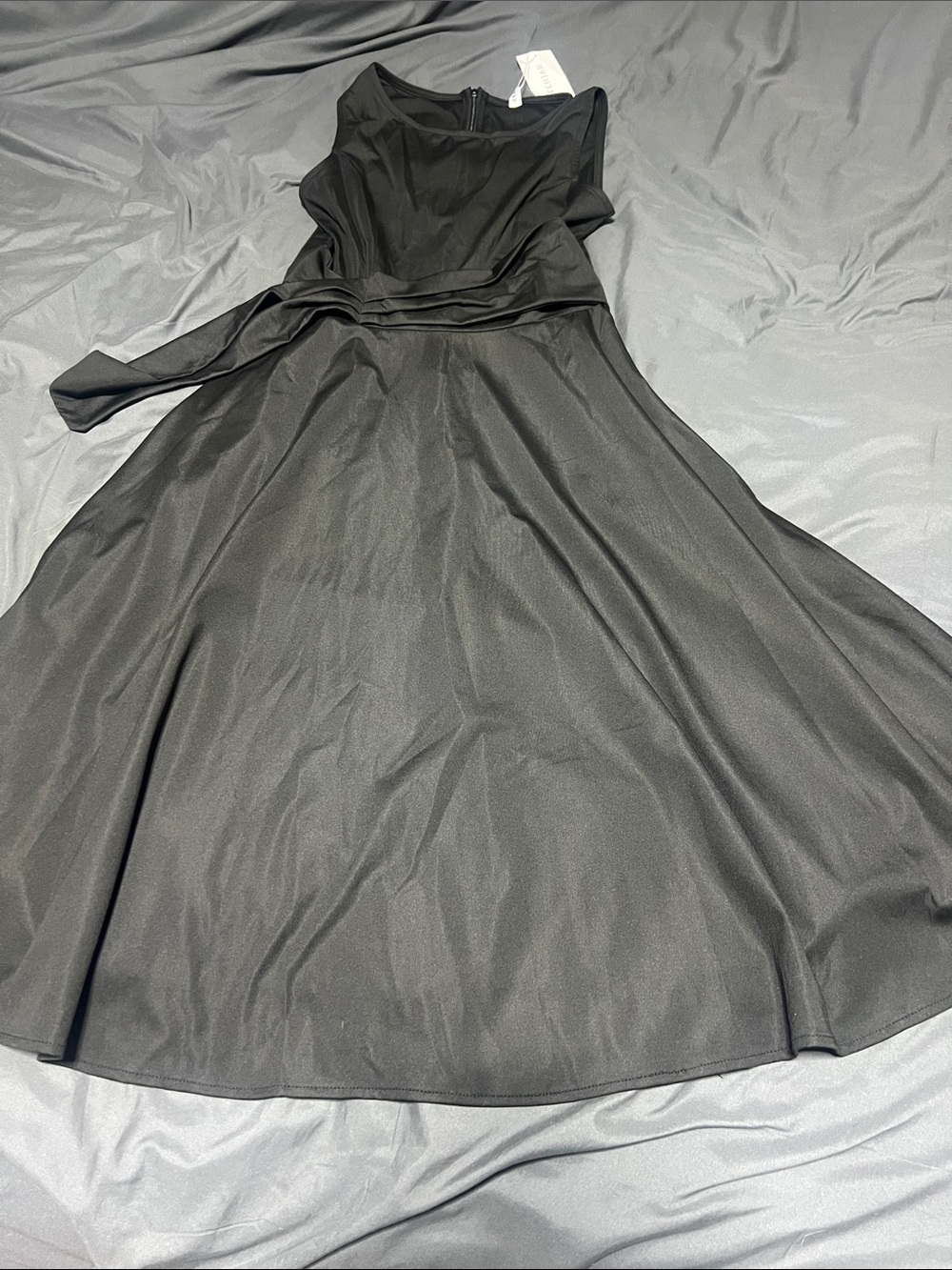 Fenjar Classic Black Sleeveless A-Line Dress
